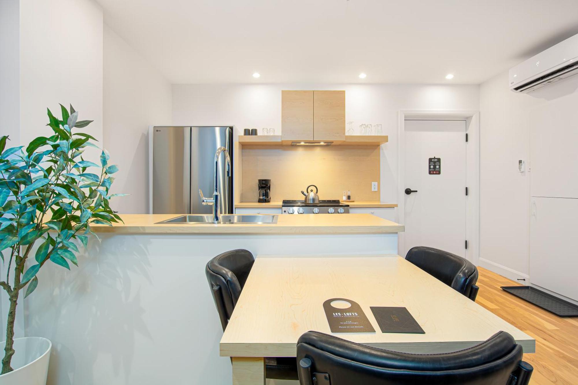 Апартаменты Les Lofts De Vitre - Par Les Lofts Vieux-Quebec Экстерьер фото